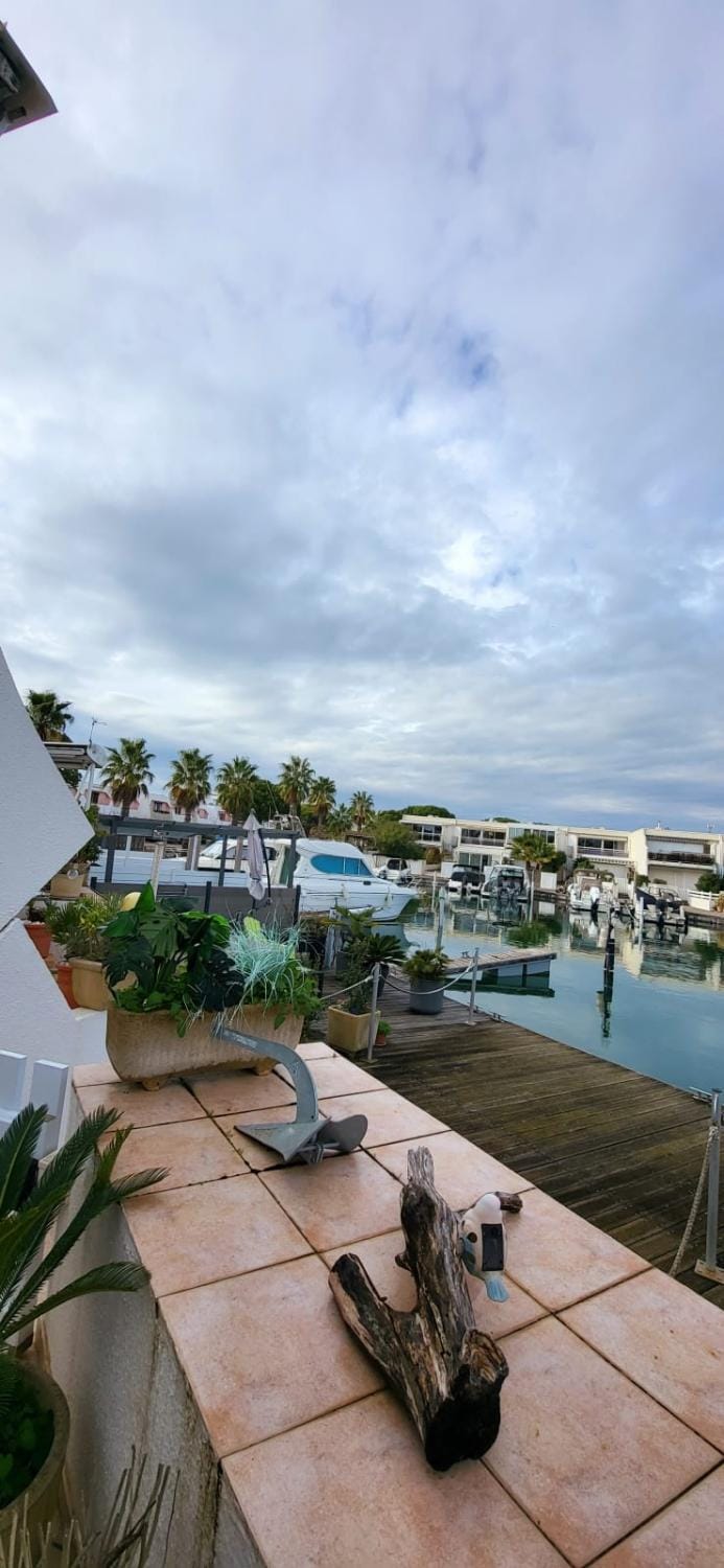 Marina avec vue sur les bateaux ! Apartment in Le Grau-du-Roi