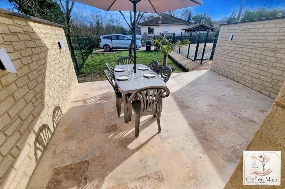 Instant en Dombes - séjour au calme avec jardin House in Auvergne-Rhône-Alpes