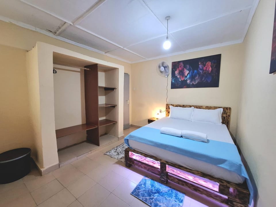Bed, Bedroom, wardrobe