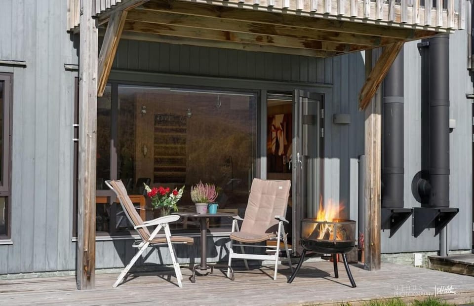 New! Stay only 10 minutes from Hardangervidda & Vøringsfossen Apartment in Vestland