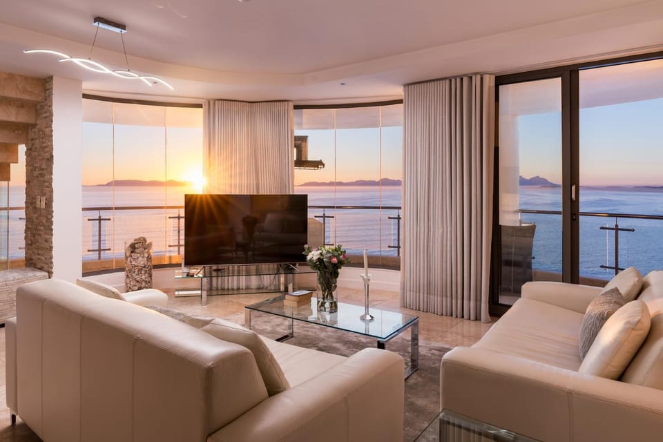 TV and multimedia, Living room, Sea view