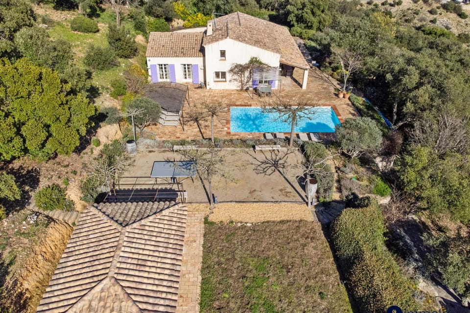 Air-conditioned villa with swimming pool Villa in Sainte-Maxime