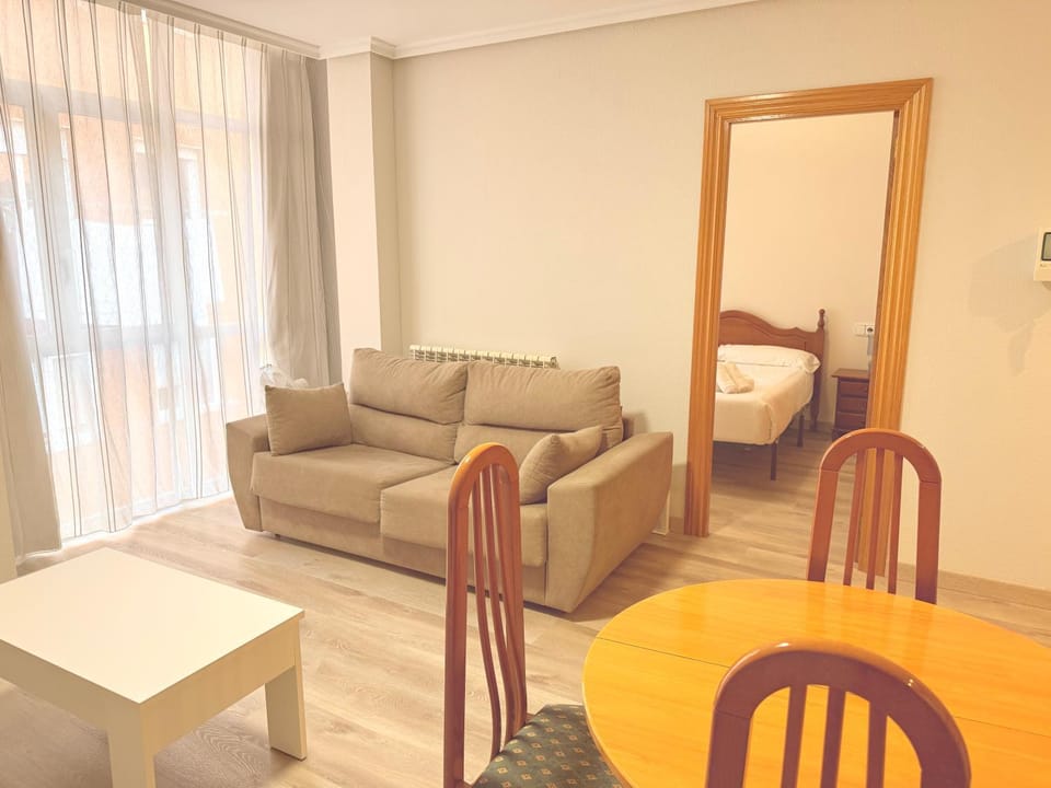 Caballeros 7 Apartment in Soria