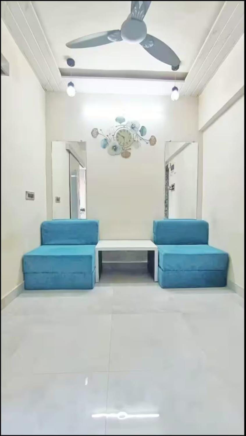 TV and multimedia, Seating area