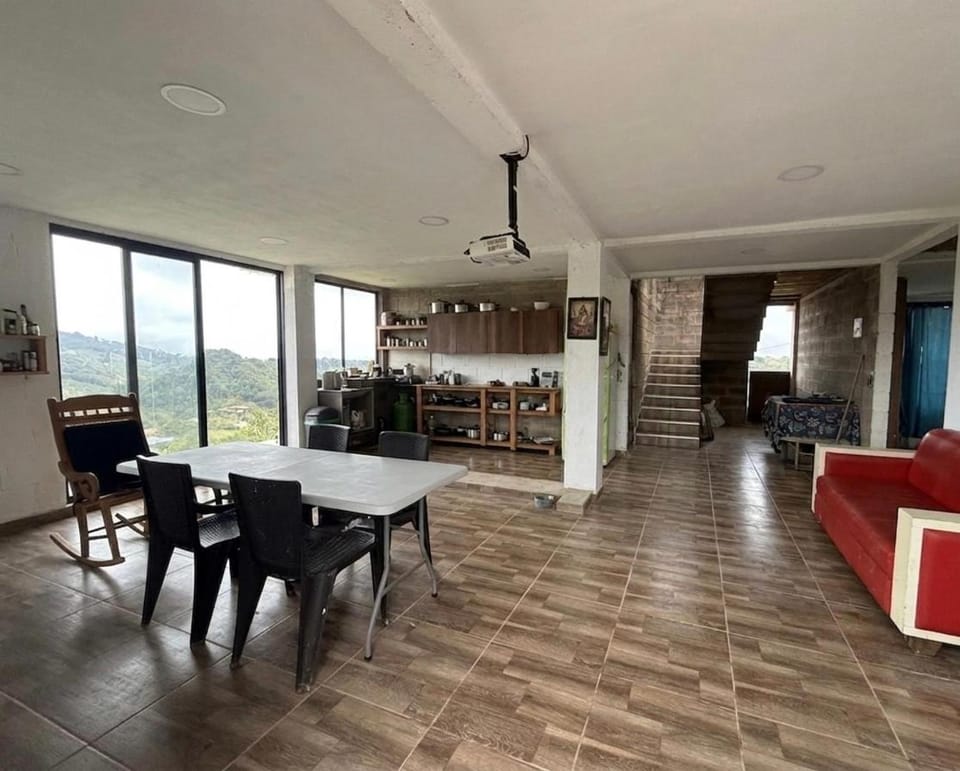 Kitchen or kitchenette, Living room