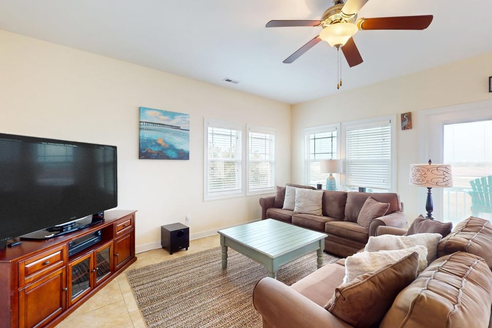 SC1013 Mahara-A Coastal Retreat House in Surf City