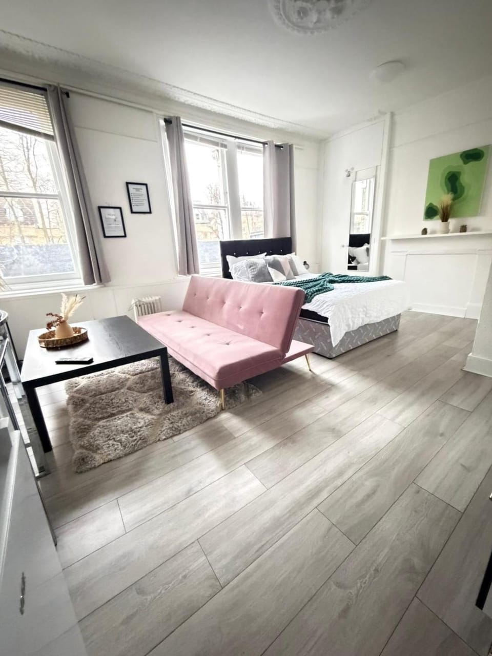 The Emerald Studio Apartment in London Borough of Islington