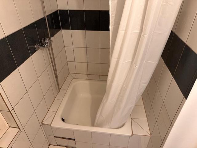 2 Zimmer Appartment für 4 Personen mit Küche und Duschbad Apartment in Mainz-Bingen