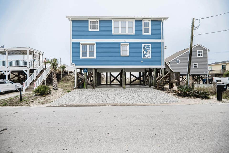 SC1120N Pelicans' Perch House in Surf City