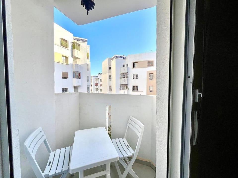 2BR Near Beach with Balcony, Sea View and Fast WiFi Apartment in Agadir