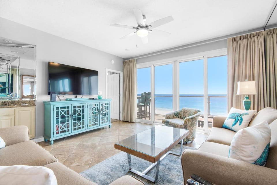 Oceanfront Condo 410 by Sterling Sands Apartment in Destin