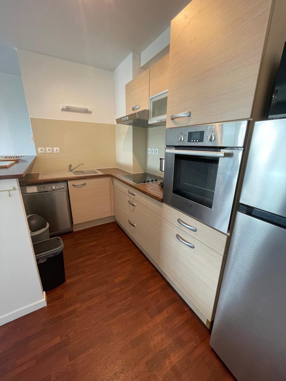 dishwasher, oven, stove, toaster, kitchen