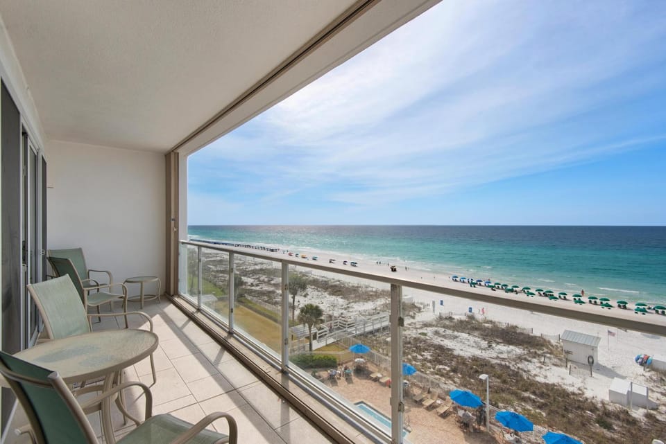 Oceanfront Condo 509 by Sterling Sands Apartment in Destin