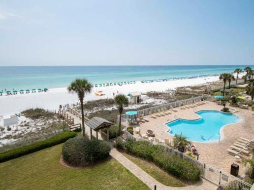 Oceanfront Condo 610 by Sterling Sands Apartment in Destin