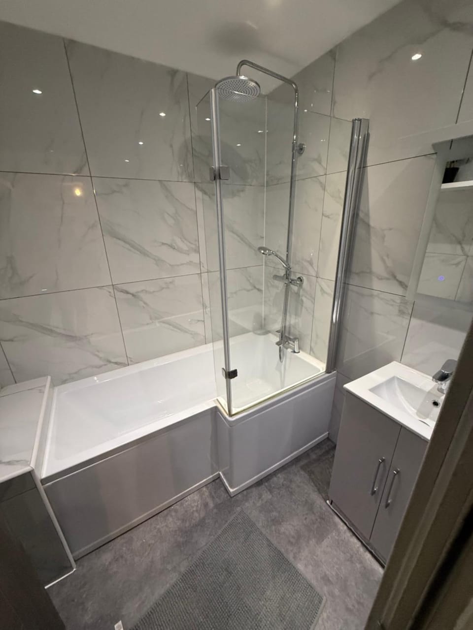 Shower, Bathroom