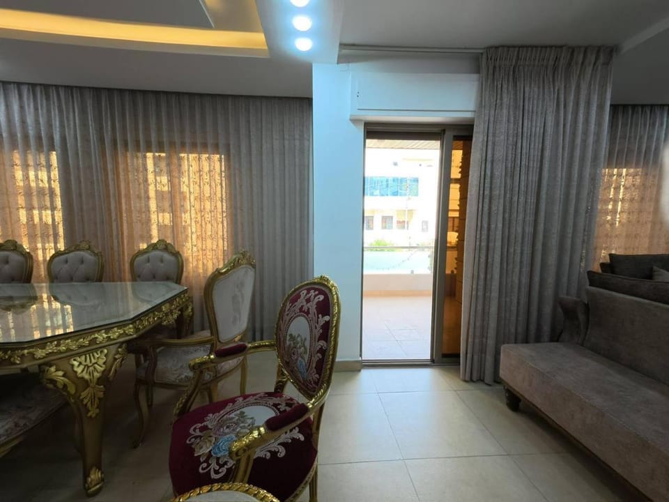 220 sqm 3 BR Um Al Summag, Makka Street Apartment in Africa