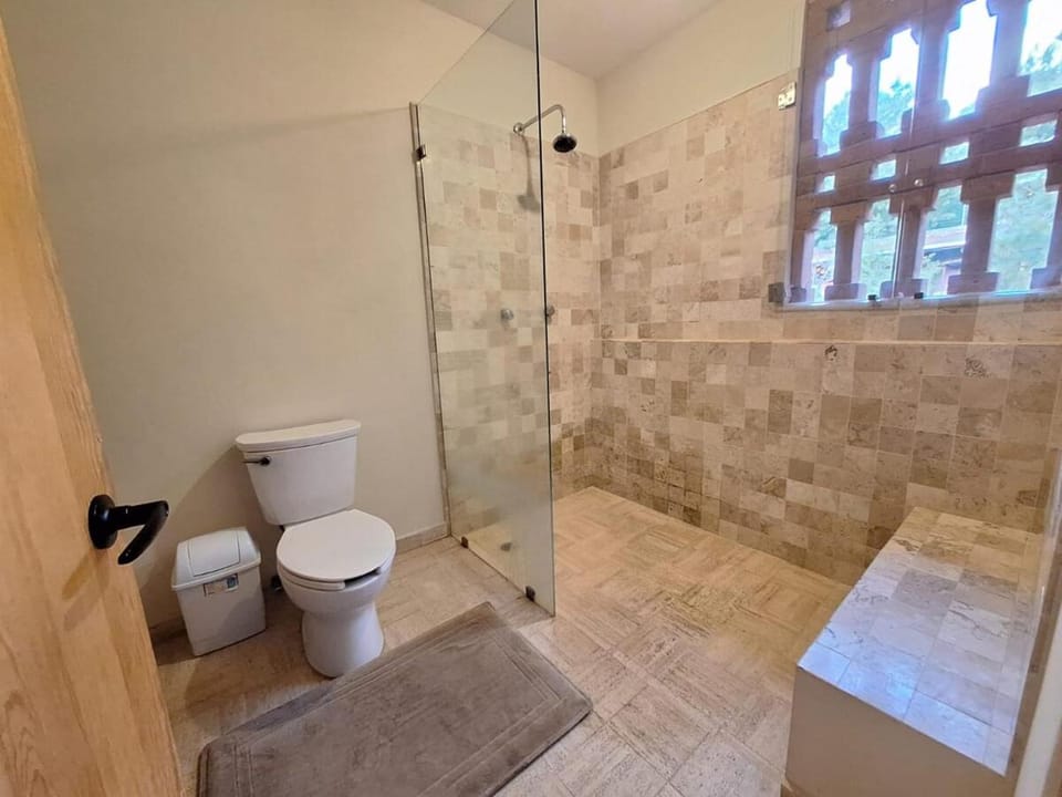 Residencia en la montaña con vista al lago a 5 min del centro Villa in State of Michoacán