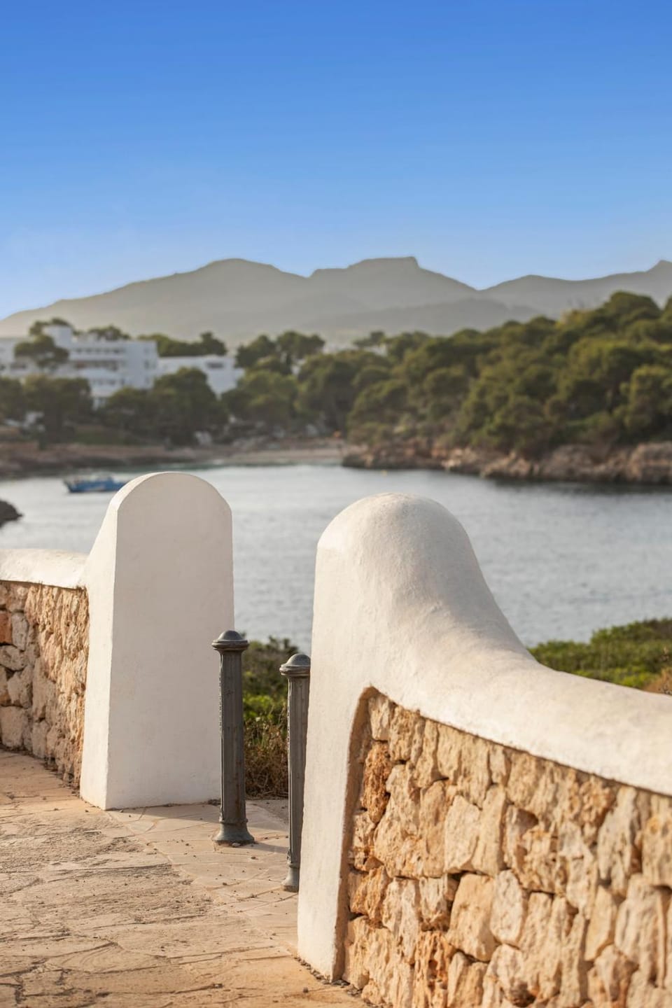 Cala dOr Marina Luxury Apartment Apartment in Migjorn