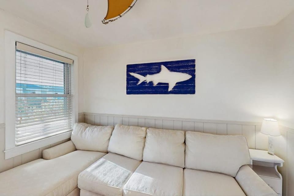 Bayside Breeze House in North Truro