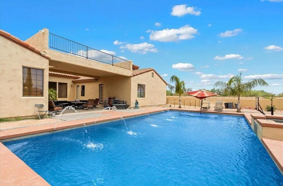 Welcome to our Rancho retreat! Villa in San Tan Valley