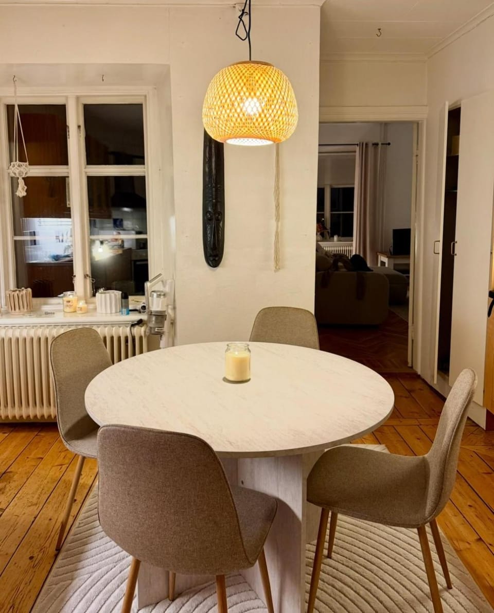 Kitchen or kitchenette, kitchen