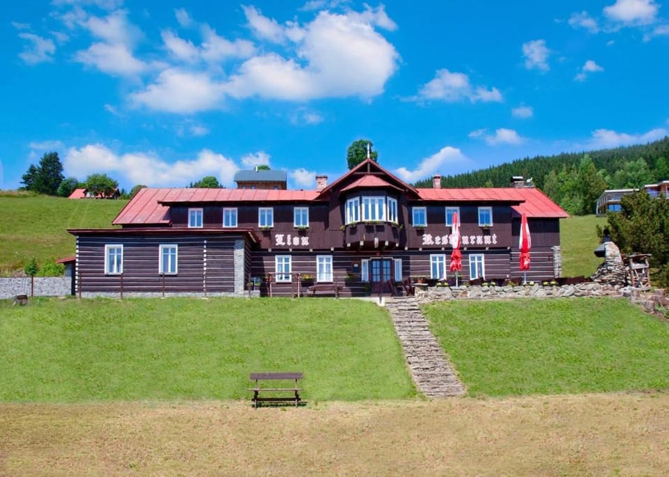 Chata Lion House in Czechia
