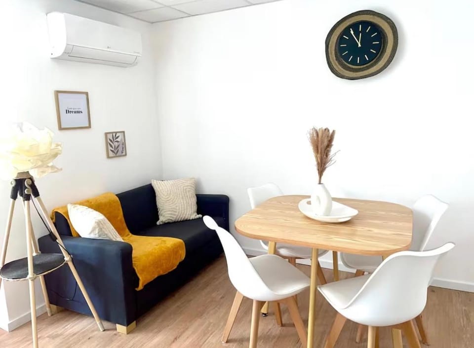 Logement jacuzzi privatif 5km du centre ville Apartment in Auvergne-Rhône-Alpes
