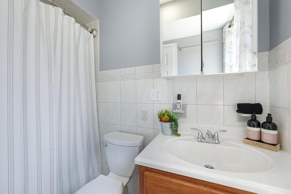 Beautiful & Cozy 3BR, Close to NYC Adventures Apartment in Secaucus