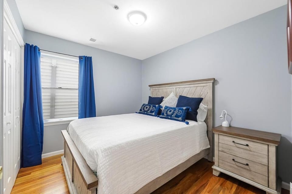 Beautiful & Cozy 3BR, Close to NYC Adventures Apartment in Secaucus