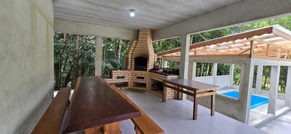 Chacara com Piscina coberta em Mandirituba PR House in State of Paraná