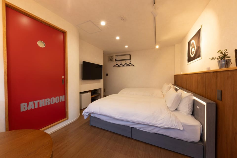 Bed, Photo of the whole room
