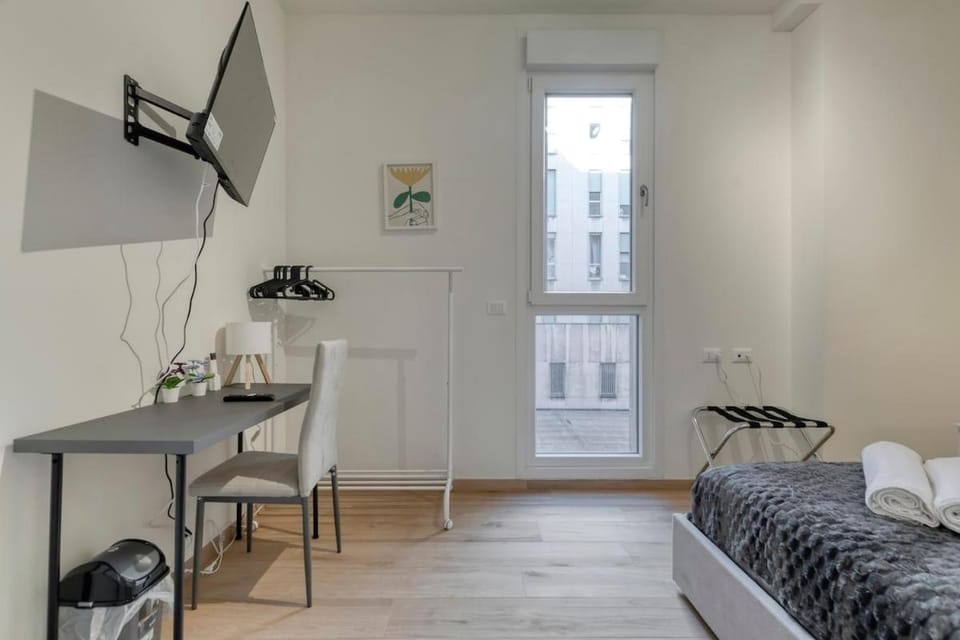 Montebello 2 - The Apartment of Colors Apartment in Bologna
