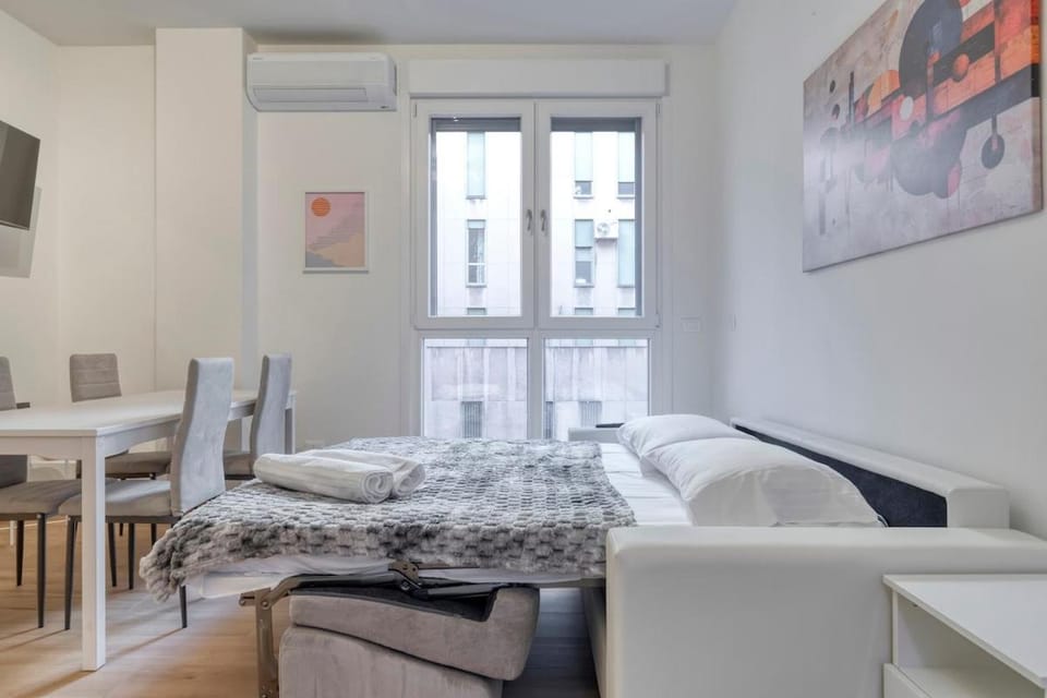 Montebello 2 - The Apartment of Colors Apartment in Bologna