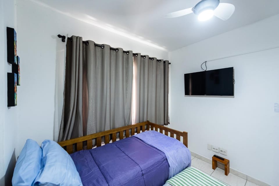 Apartamento pé na areia Gonzaga Apartment in Santos