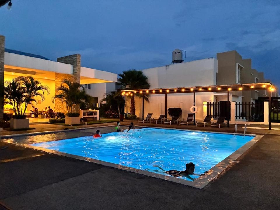 My house, your house! House in State of Nayarit