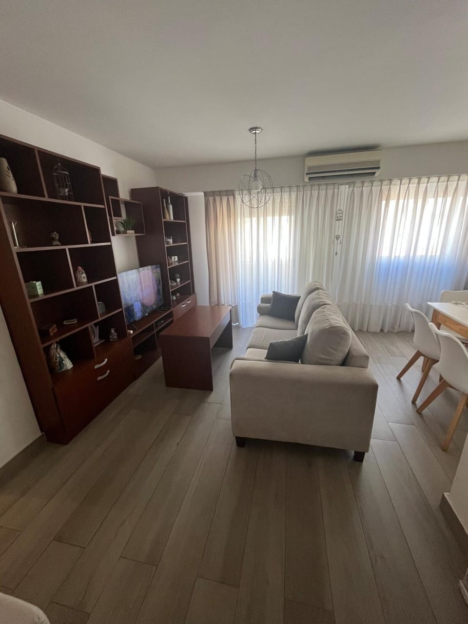 Depto 2 amb con balcon, muy buena ubicacion Apartment in Buenos Aires Province