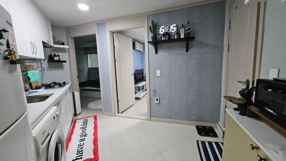 Seoul 2room and near station house Bed and Breakfast in Seoul