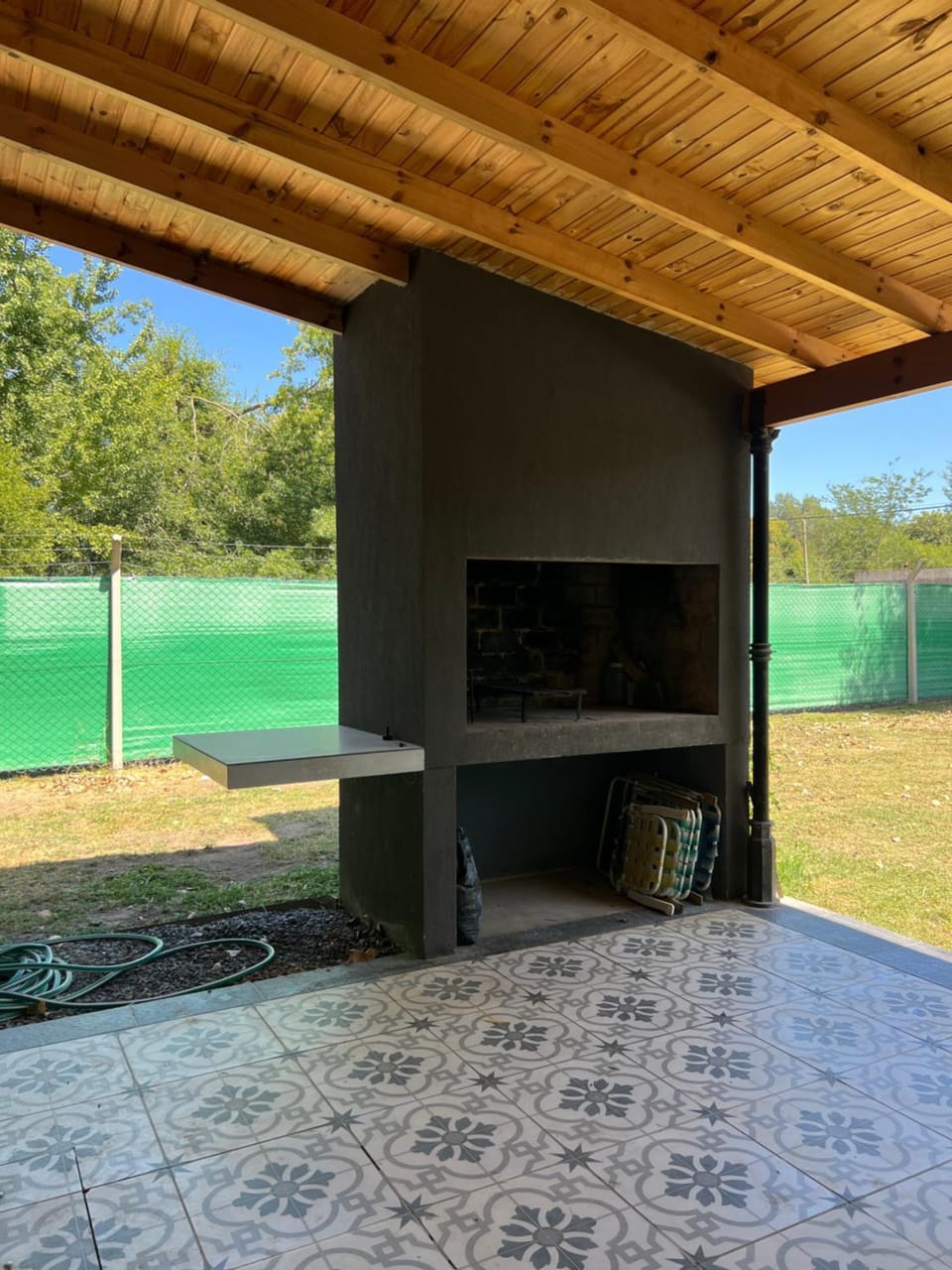 Tagliero House in Lobos