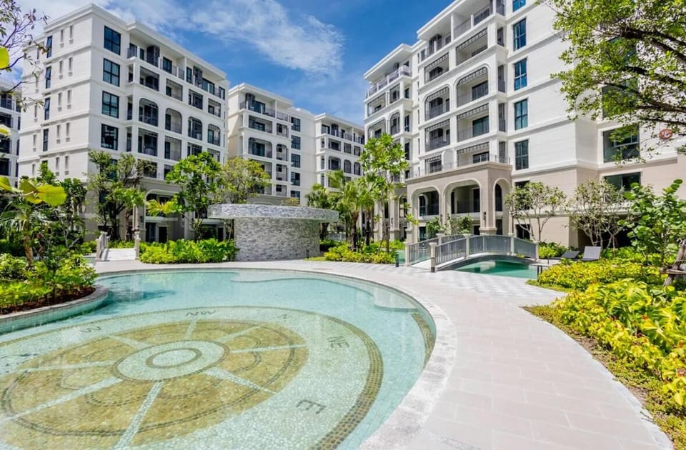 Beach House - The Title Legendary, Bang Tao Apartment in Choeng Thale