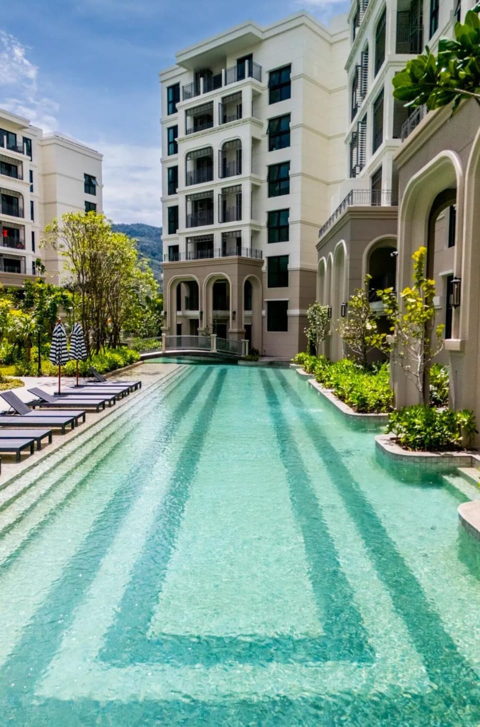 Beach House - The Title Legendary, Bang Tao Apartment in Choeng Thale