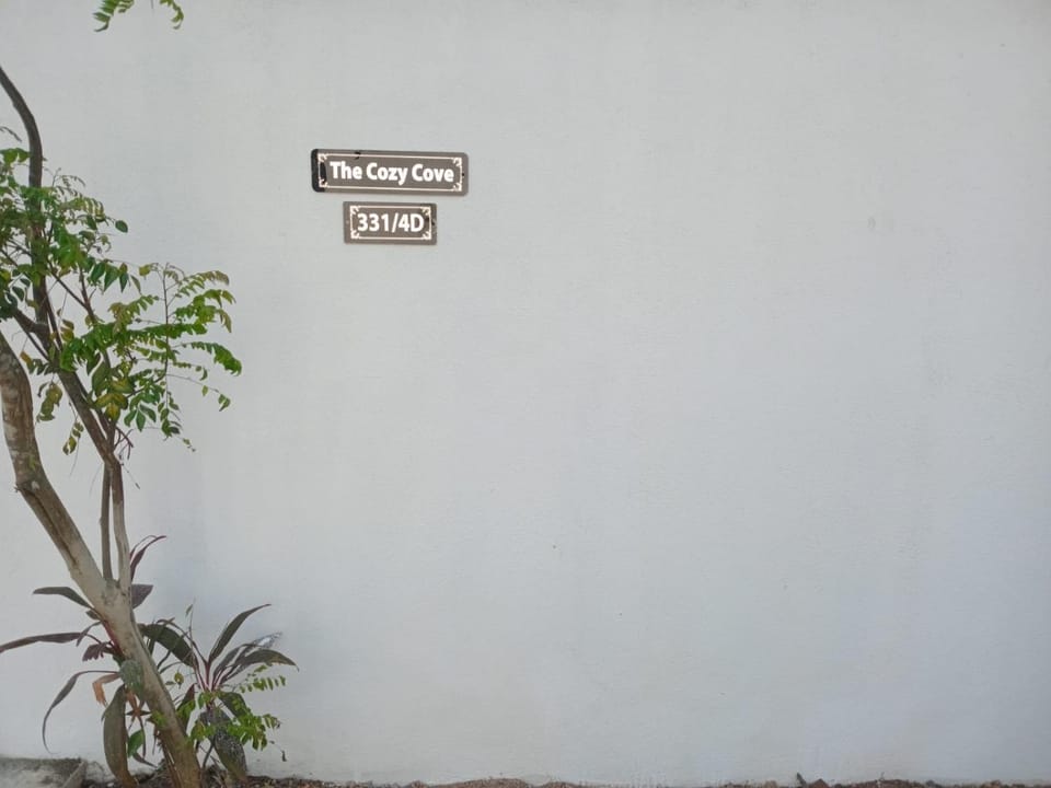 Property logo or sign, Street view