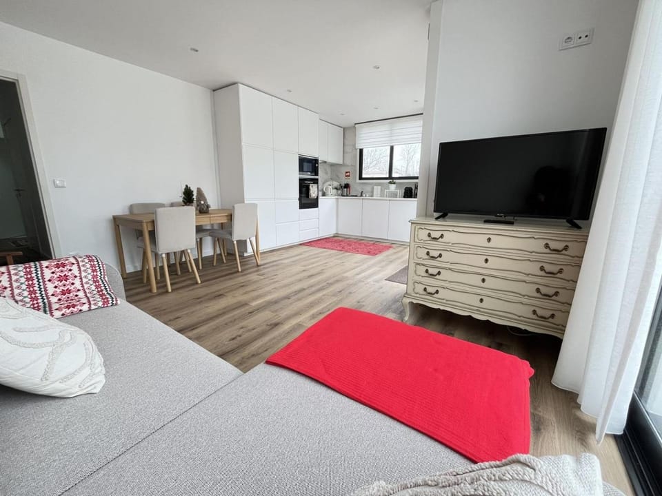 TV and multimedia, Seating area