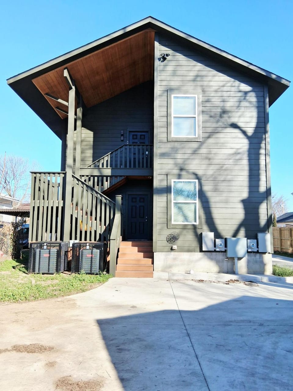 Property building, Street view