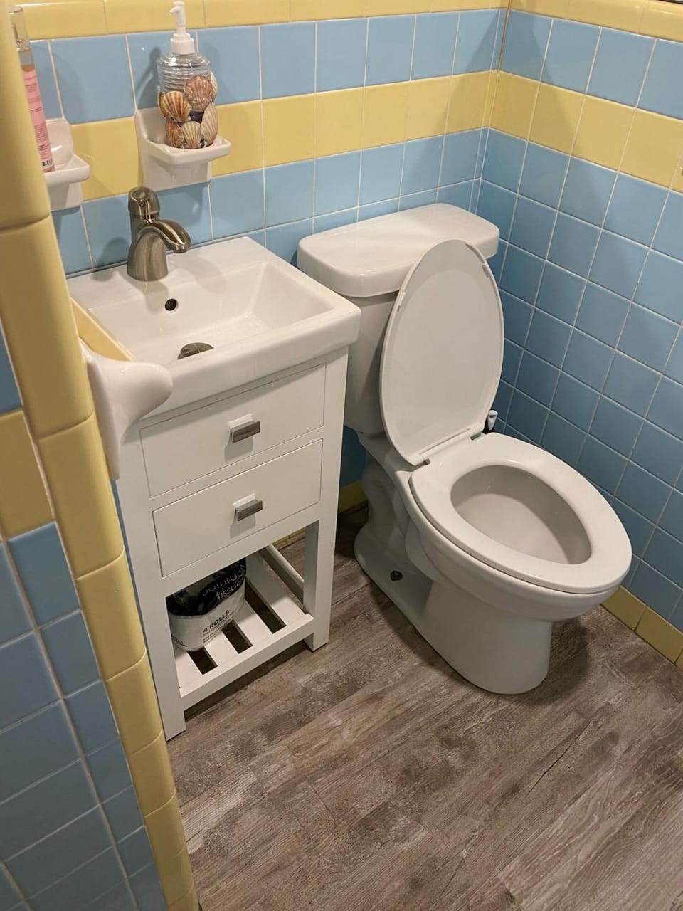Toilet, Bathroom