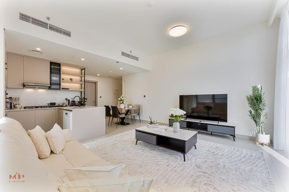 Communal lounge/ TV room, TV and multimedia, Kitchen or kitchenette, Living room, Dining area