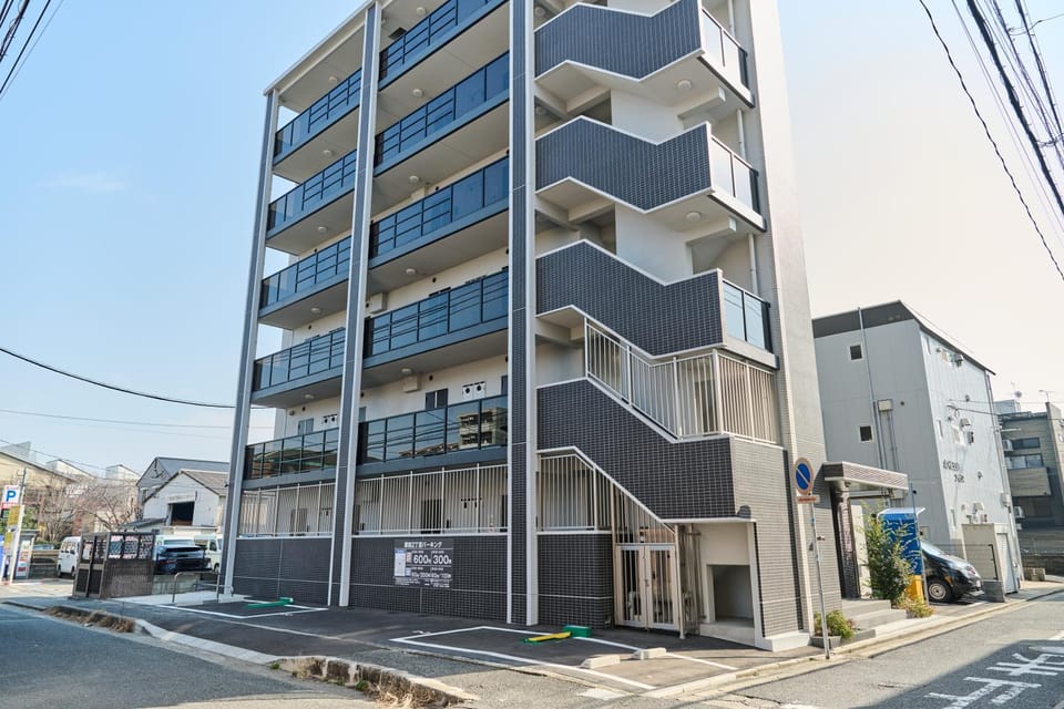 Gekkō Hakata Higashi by Tranova Apartment in Fukuoka