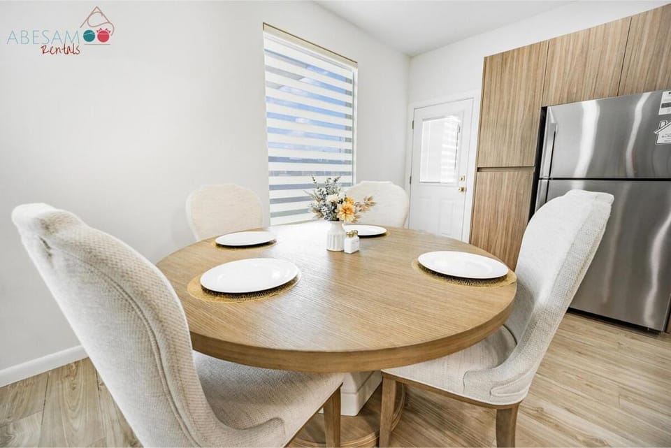 NEW Condo Great Location Mission Tx Apartment in Mission
