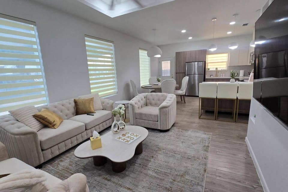 NEW Condo Great Location Mission Tx. Apartment in Mission