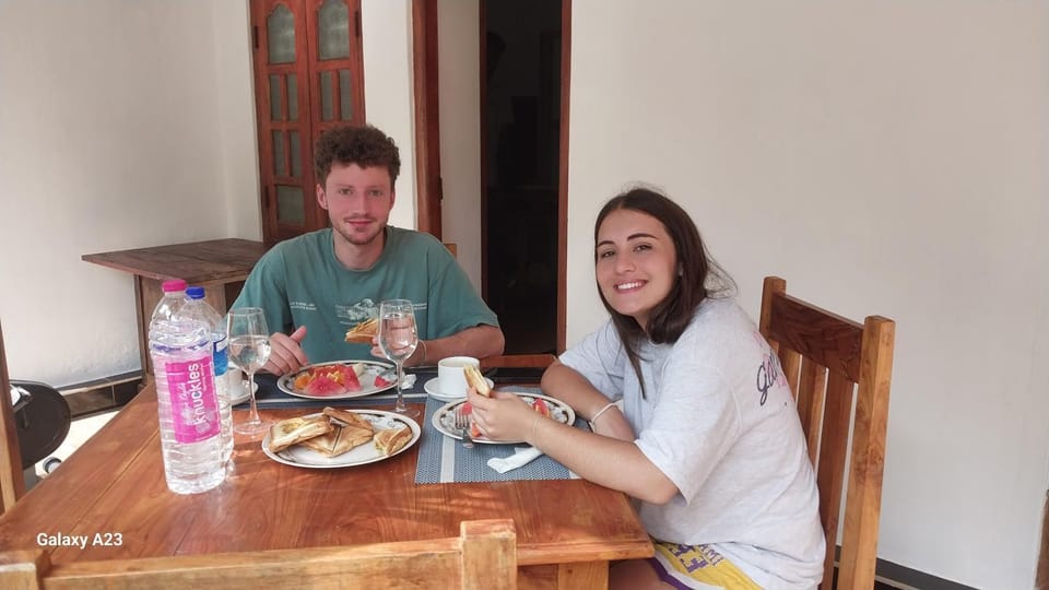 Guru Guest House Bed and Breakfast in Sri Lanka