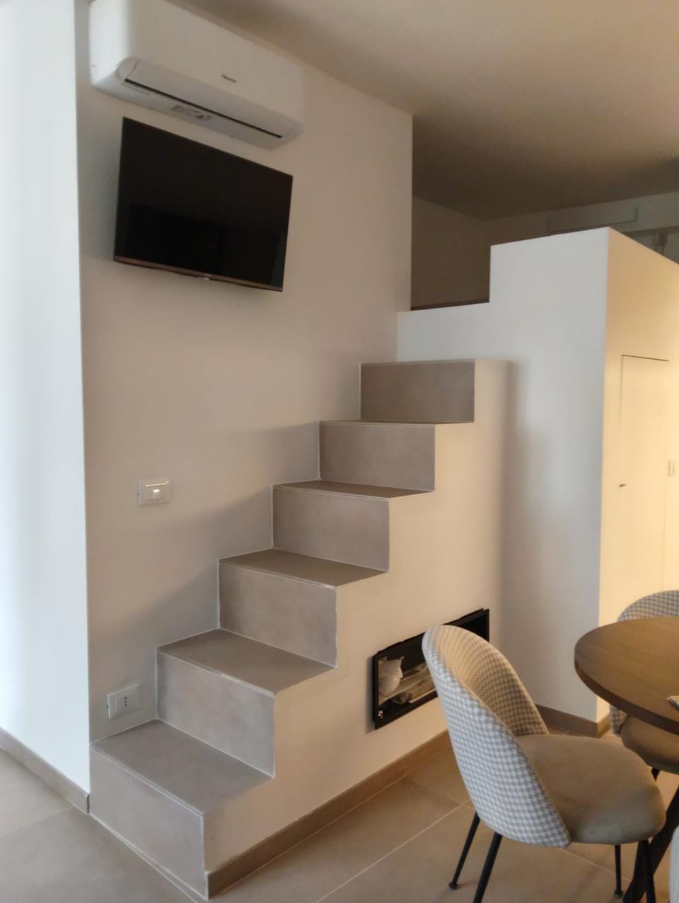 Bed and Bike - BERGAMO City Center Studio Flat Apartment in Bergamo